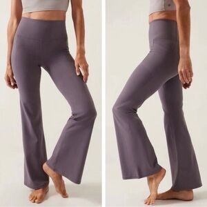 Athleta Salutation Stash Flare Pant | Color: Dusk Violet | Size: XS petite tall